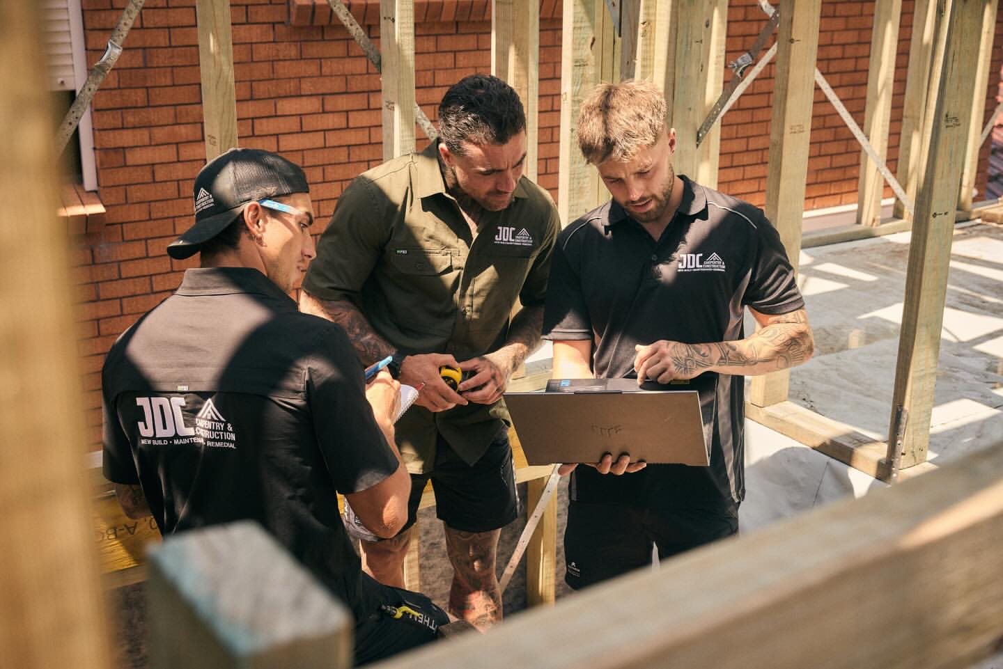 Decking & Outdoor Carpentry